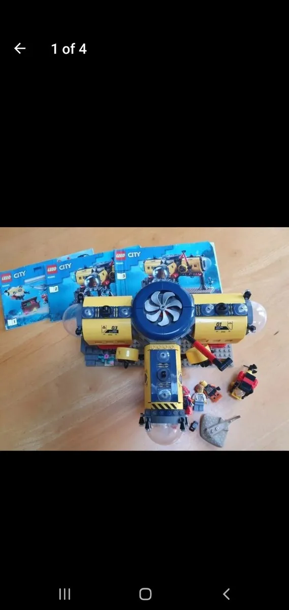 Lego Ocean Exploration base set - Image 1