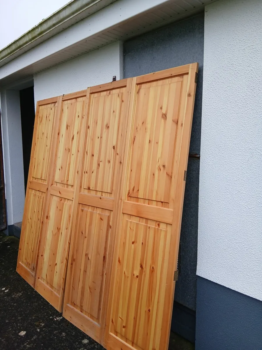 Wardrobe/partition doors - Image 2