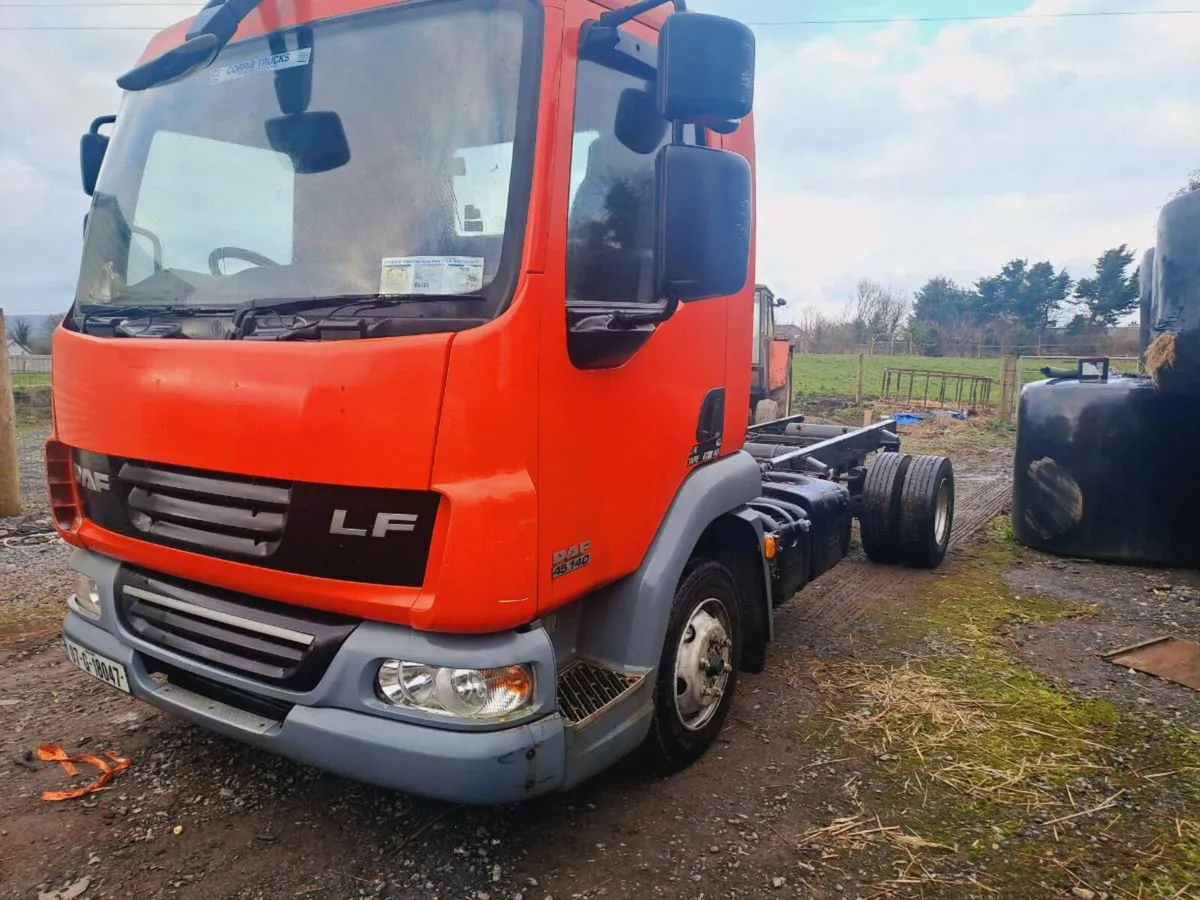 Daf lf 45 cab and chassis - Image 2