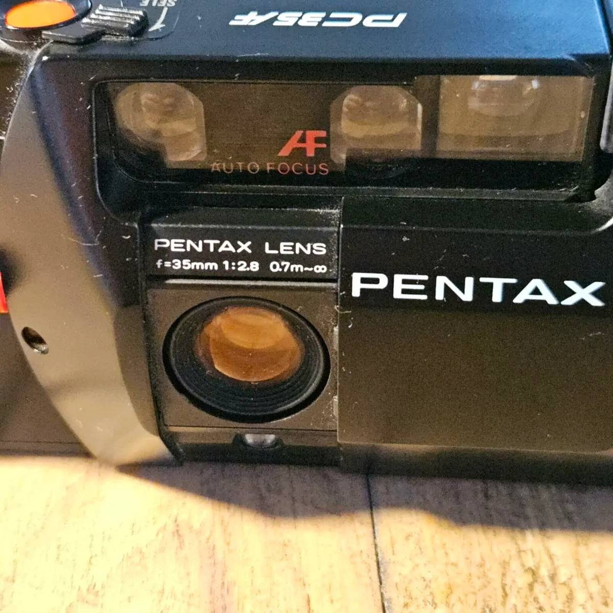 Pentax pc35 film camera - Image 2