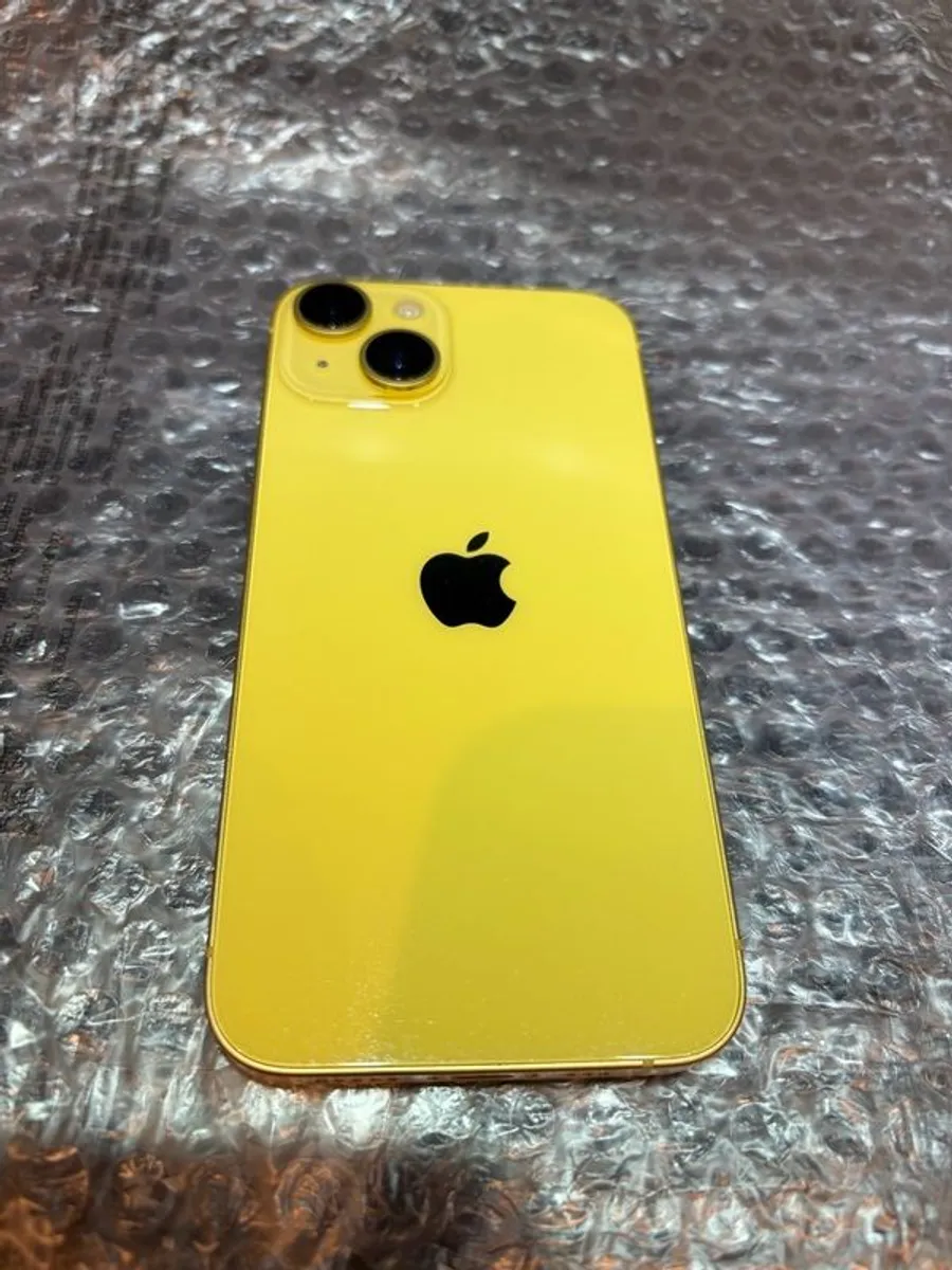 iPhone 14 gold - Image 2