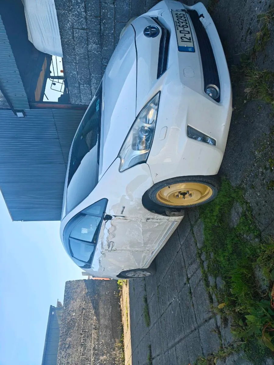 Toyota Prius - Image 2