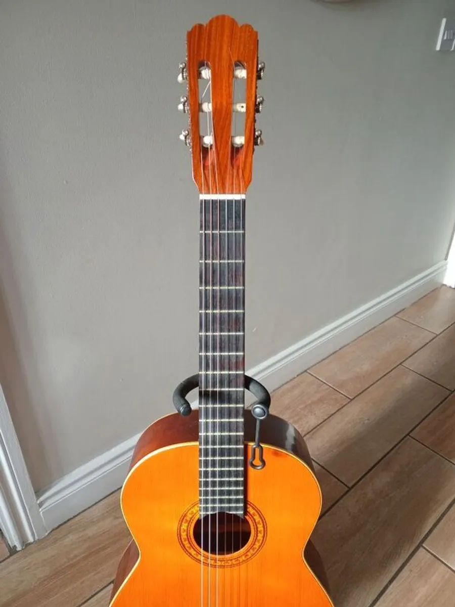 L.Mozzani classical guitar - Image 2