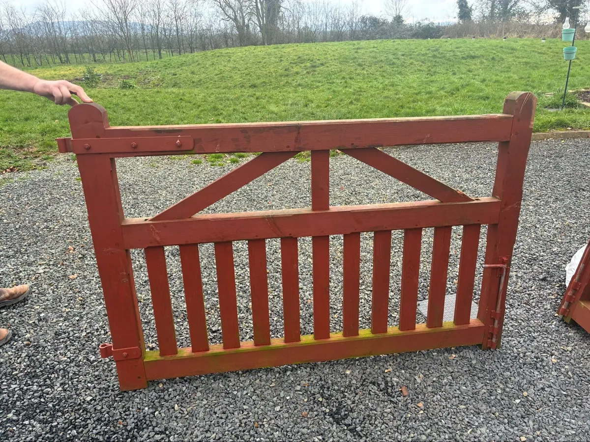 Wooden Gates - Image 3