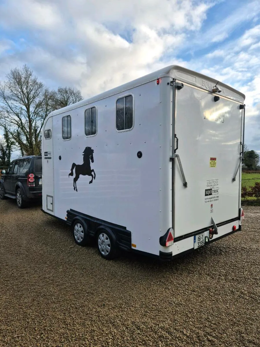 Space-treka - Image 3