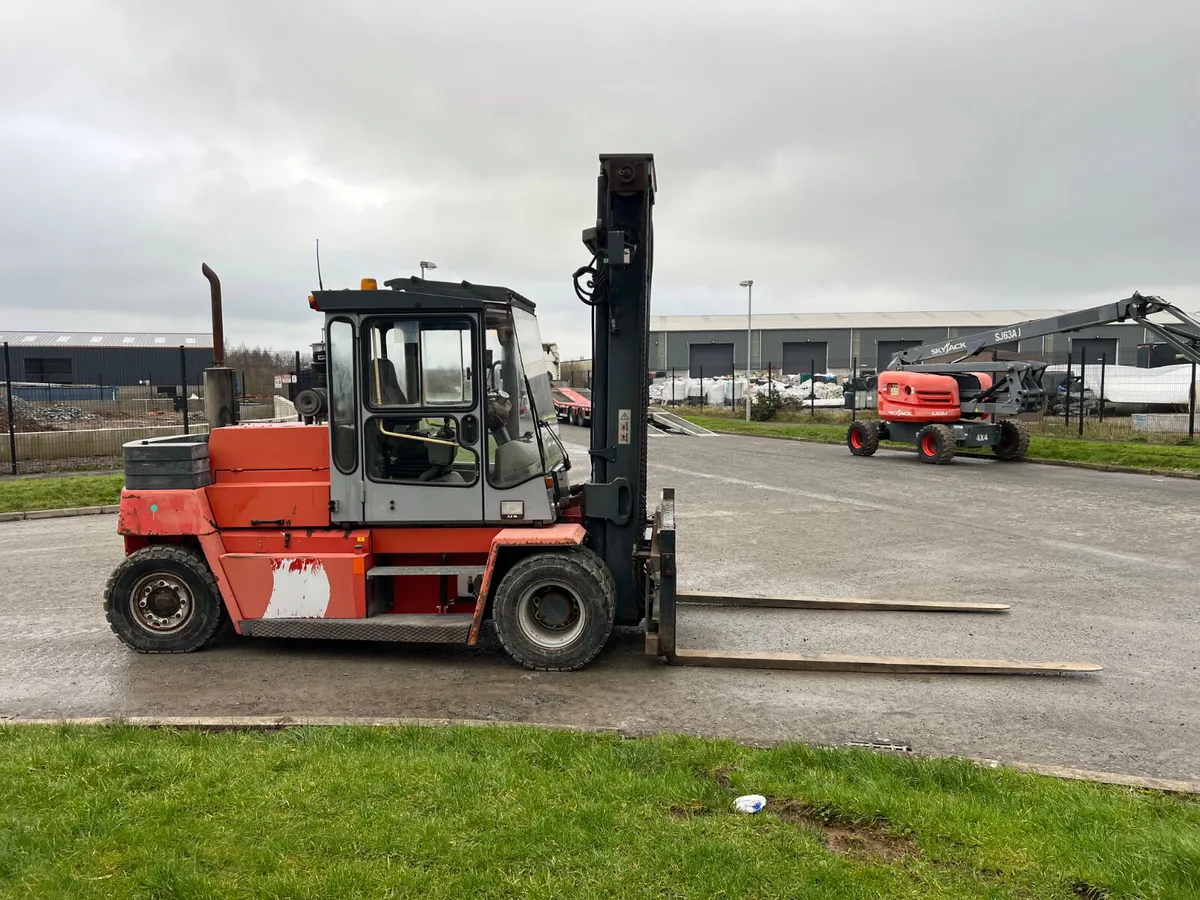 Kalmar DCD90-6 Forklift - Image 4