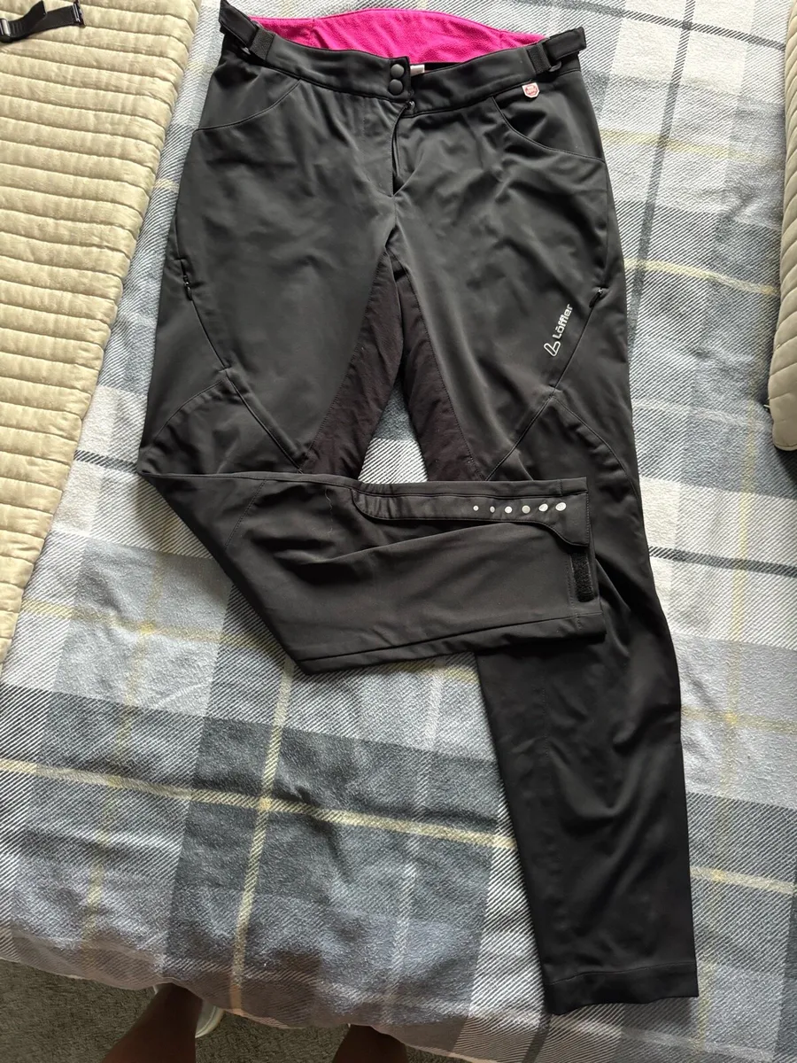 Women’s walking and hiking trousers - Image 1