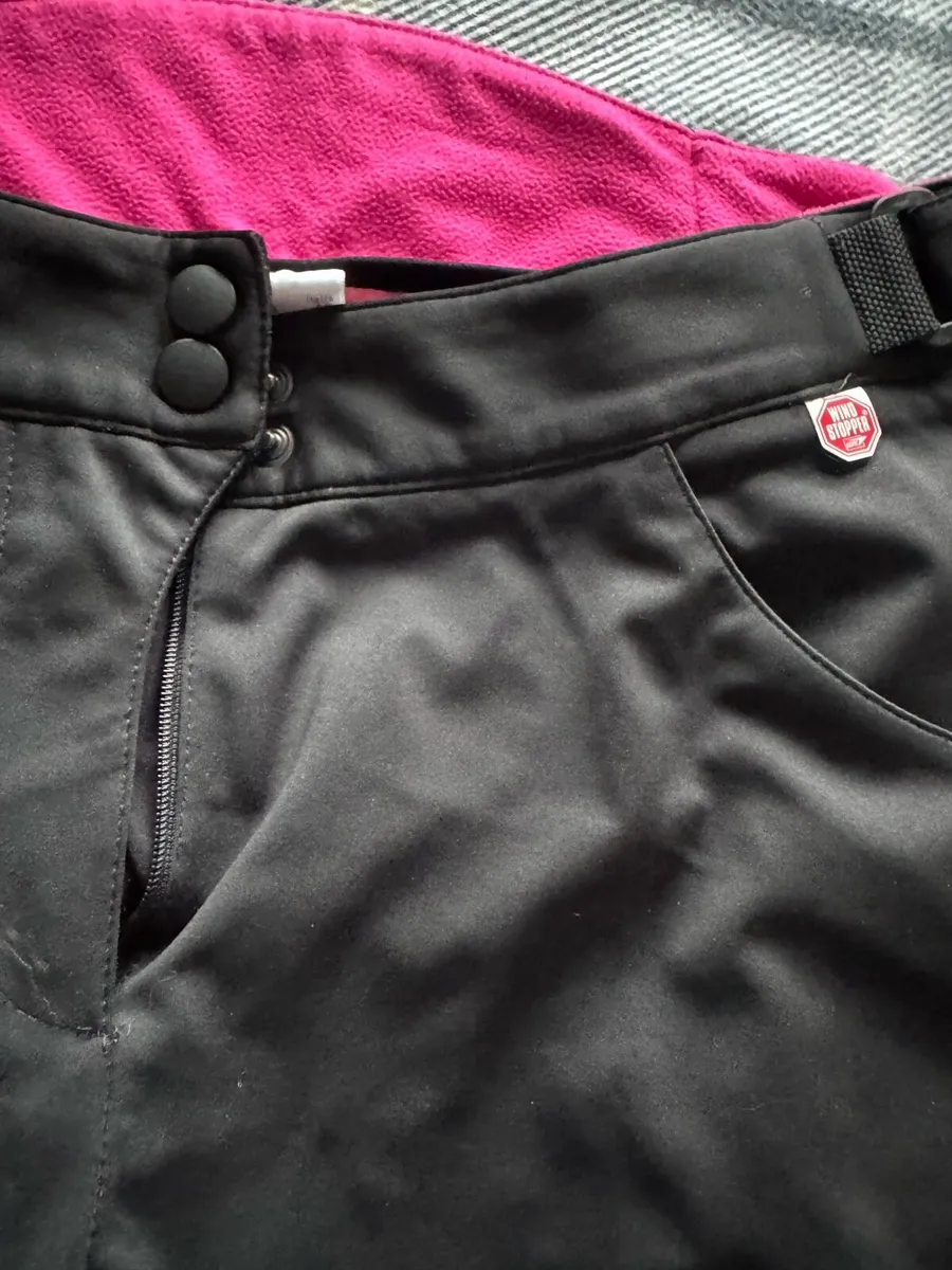 Women’s walking and hiking trousers - Image 4