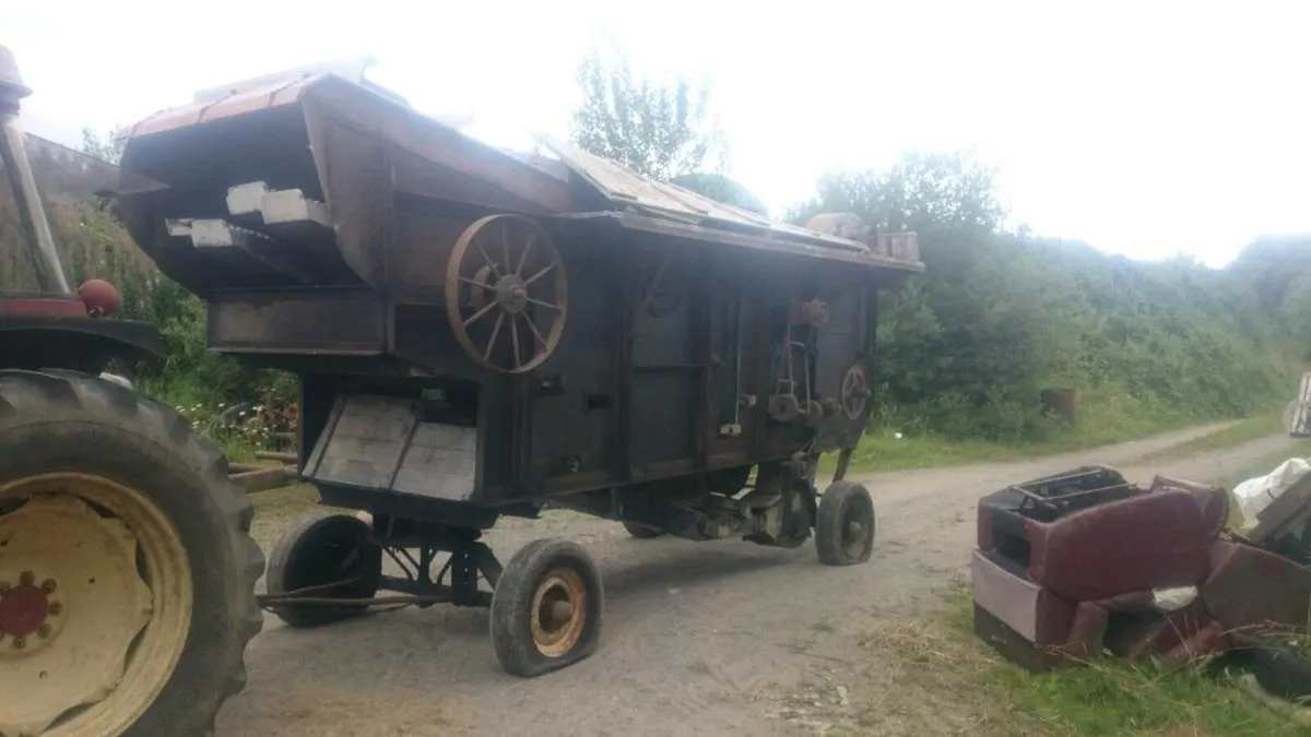 Fisher humphries steel threshing mill - Image 4