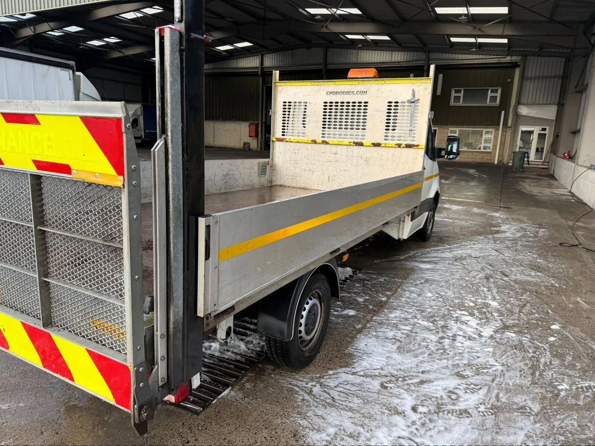 Mercedes-Benz Sprinter 2019 - Image 3