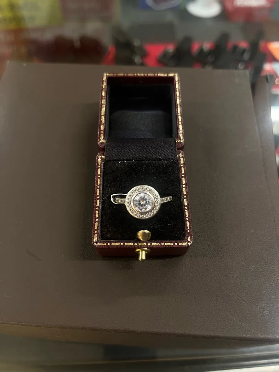 925 silver CZ ring - Image 1