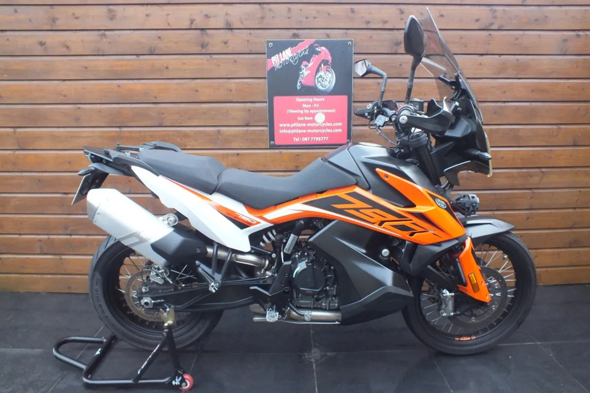 2019 KTM 790 Adv ( Low Miles & Mint) - Image 2