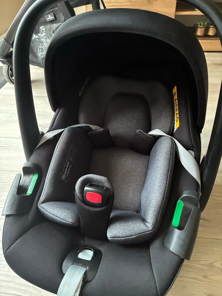 Maxi-cosi pebble 360 car seat - Image 2