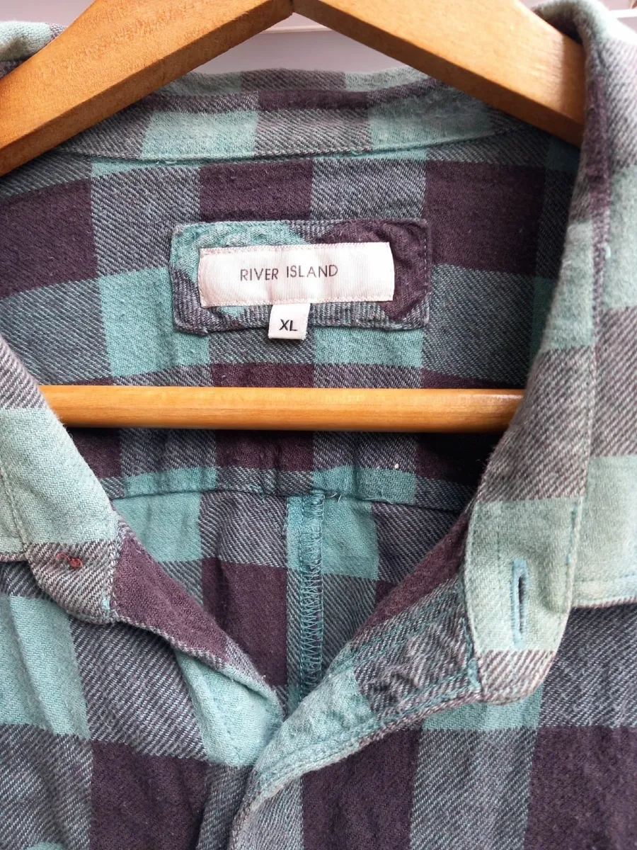 Mens River Island shirt - Image 2