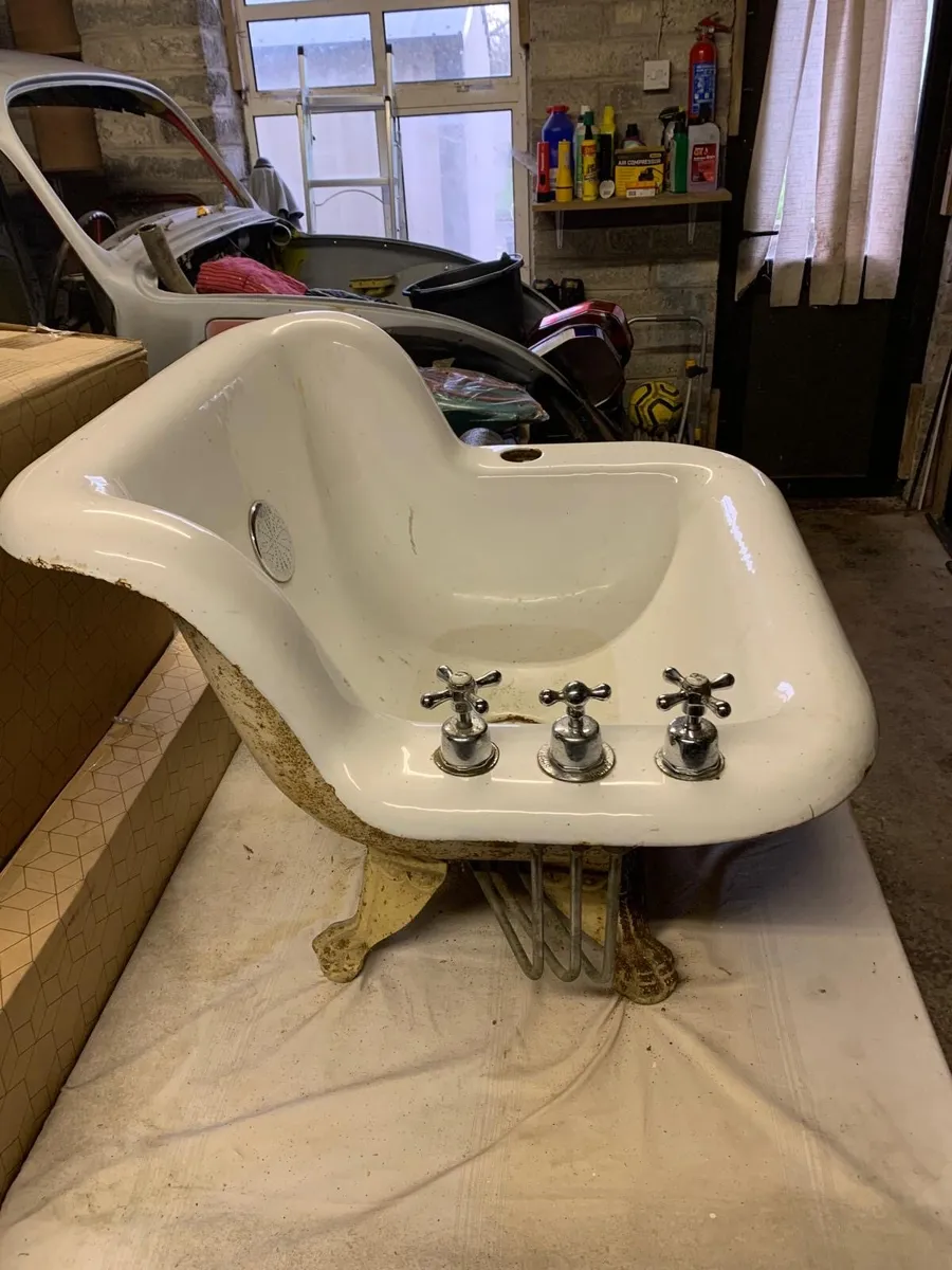 Vintage Small Cast Iron Bath - Image 3