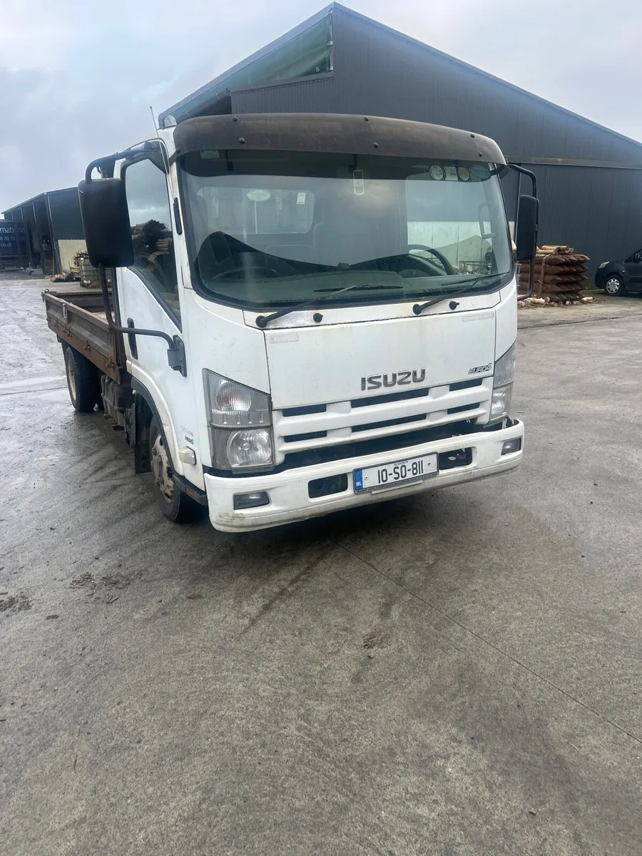 Isuzu Nnr npr - Image 1