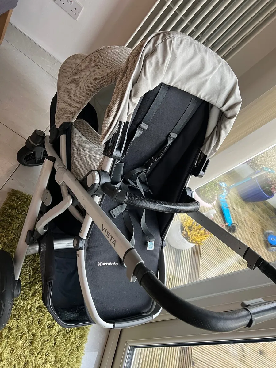 Uppababy Vista V2 - Image 1