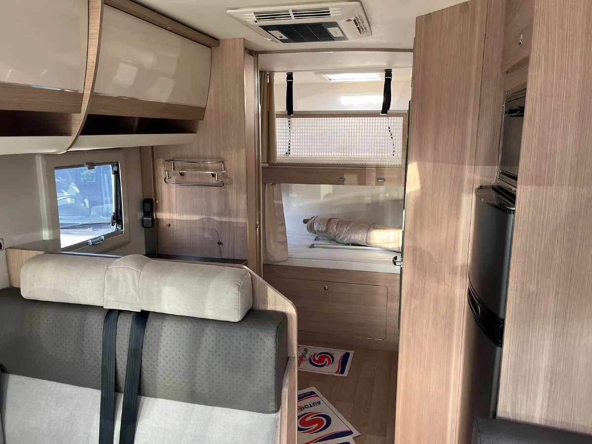 Itineo SB700 6 Berth Motorhome - Image 2
