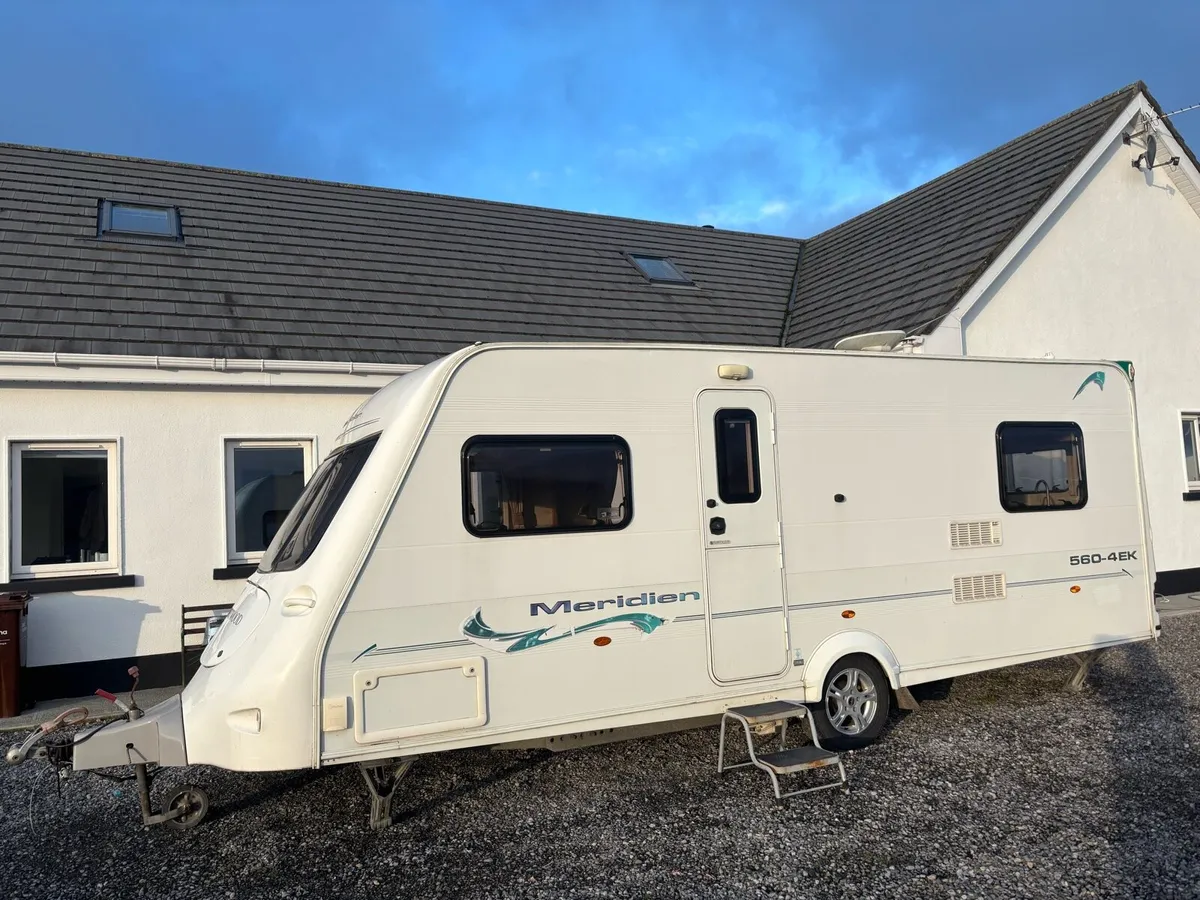Caravan 4 berth Fleetwood Meridien - Image 3