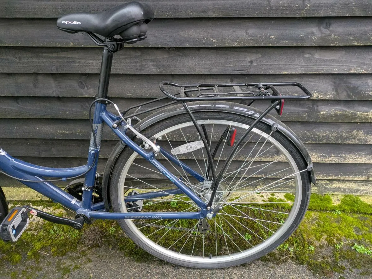 Ladies bicycle - Image 3