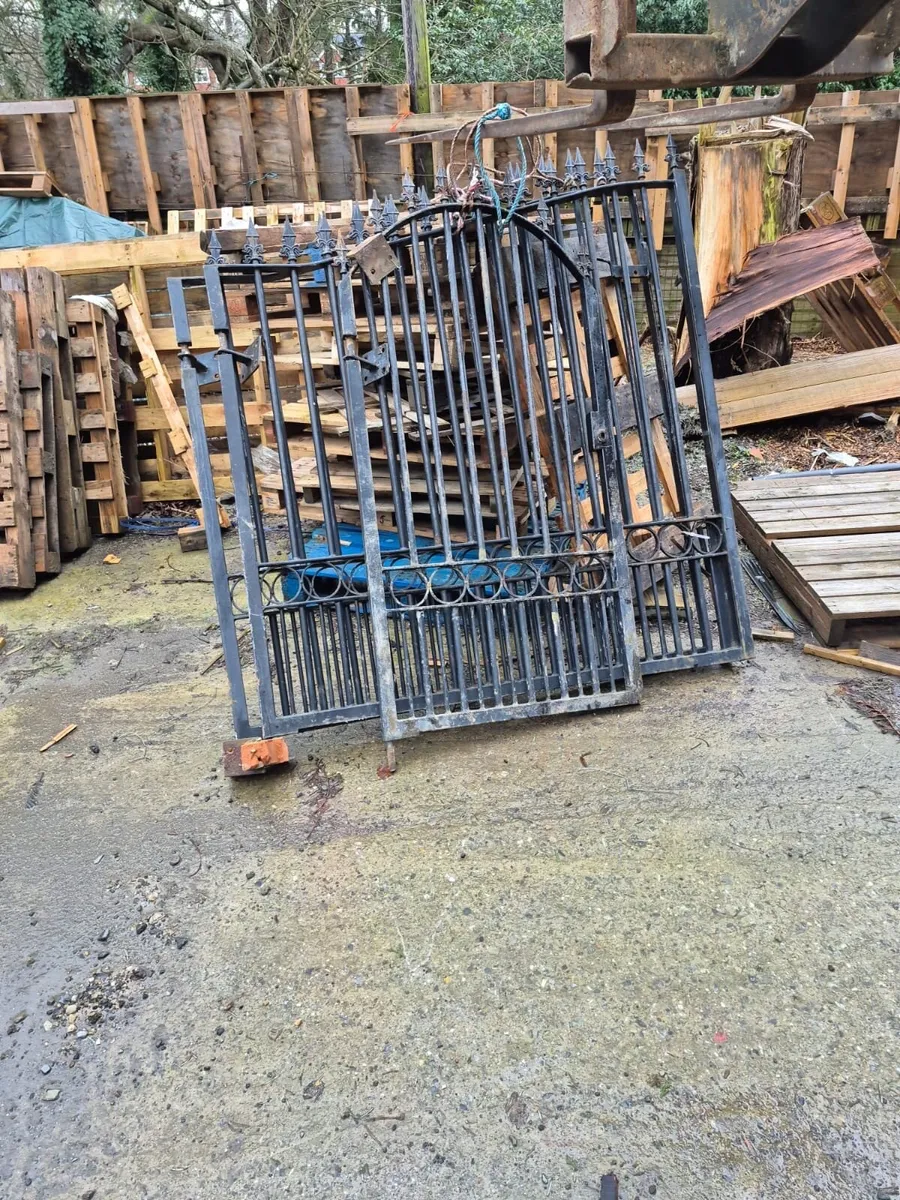 Steel Entrance Gates - Image 2