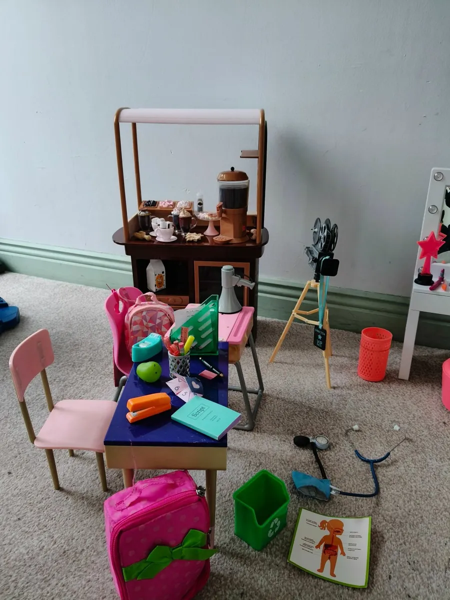 Our Generation - dolls and accessories - Image 2