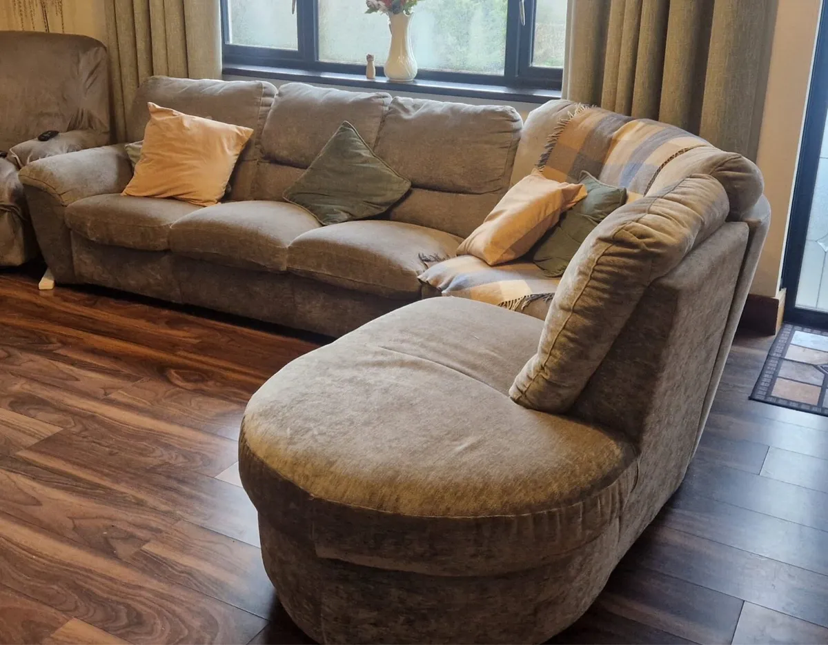 L shape couch with recliner - Image 4