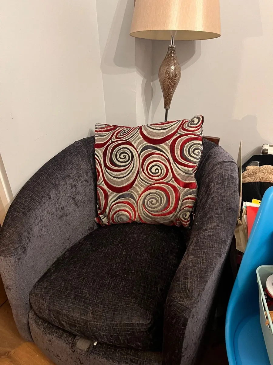 Couch and matching Swivel Chair - Image 2