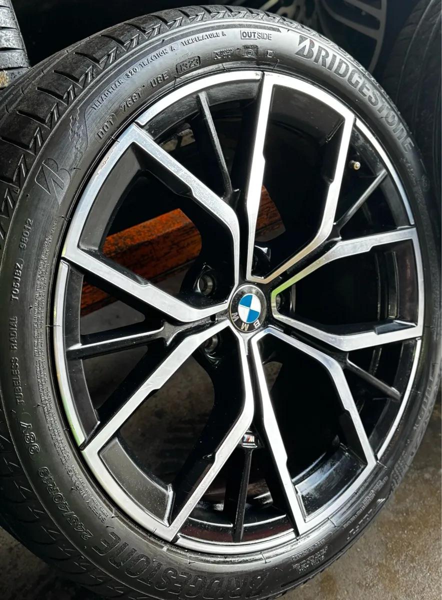 19” Genuine BMW Alloys MSport - Image 3