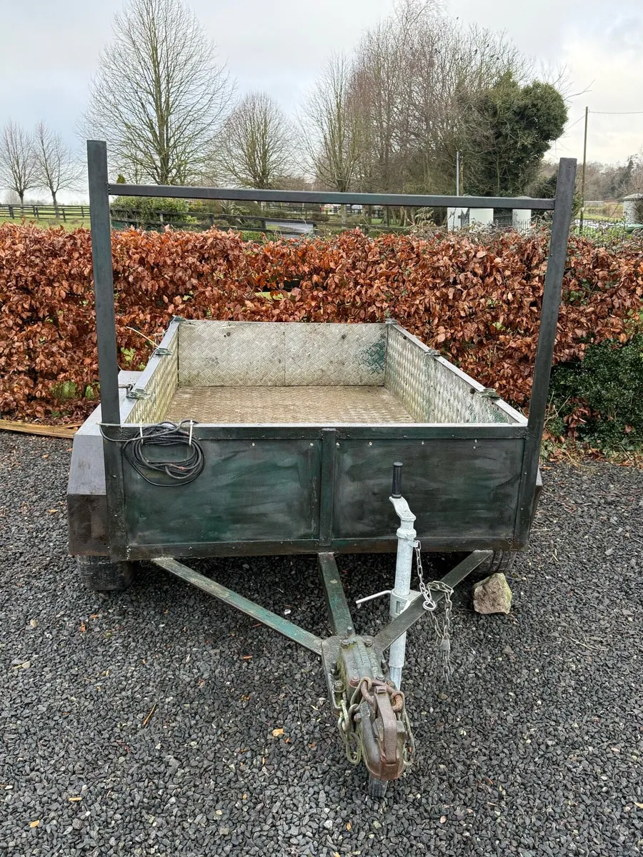 8 x 4 trailer - Image 1