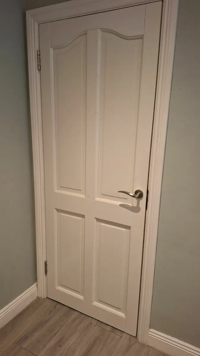 Interior doors - Image 4