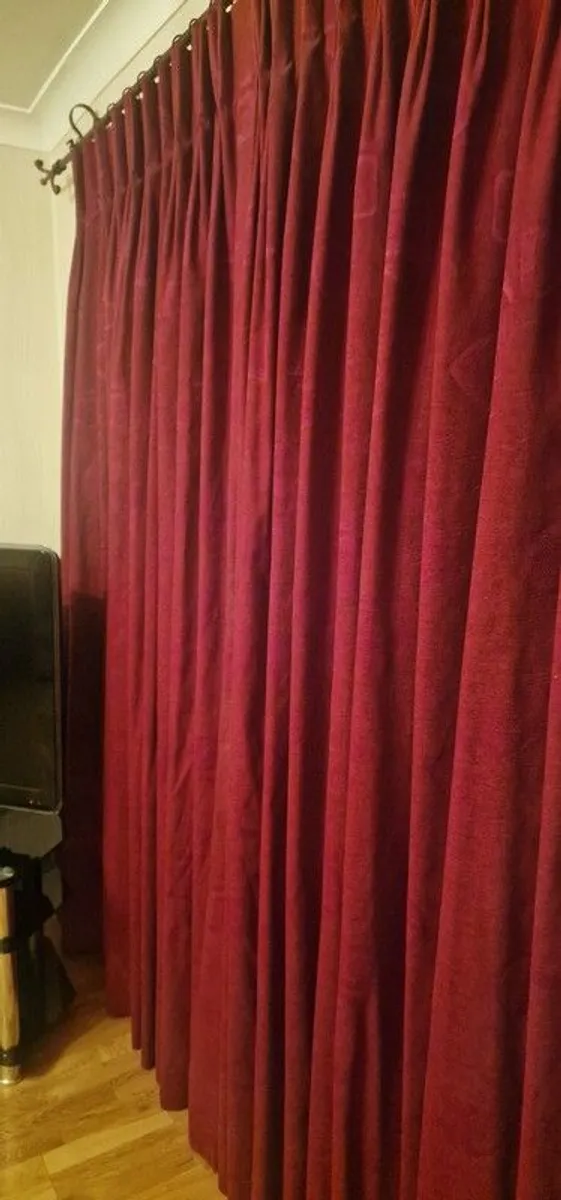 Handmade Curtains - Image 3