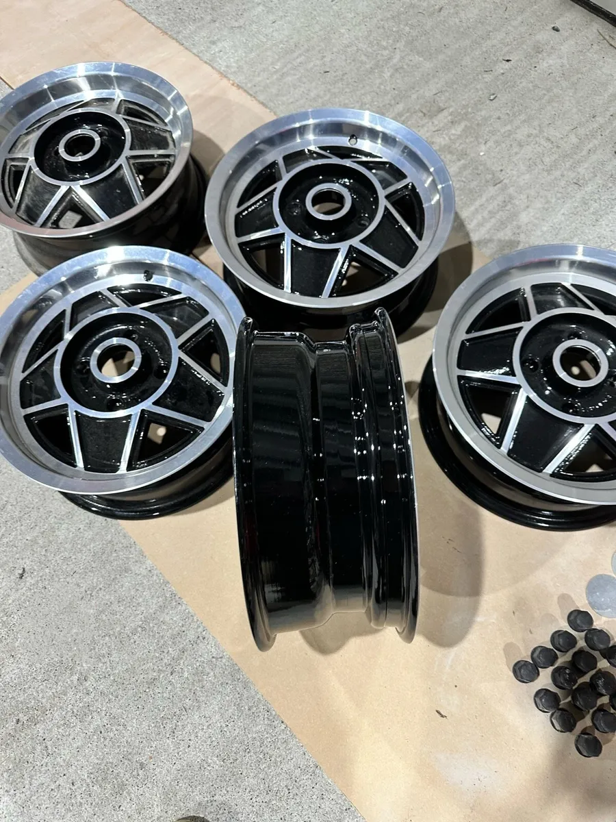 Triumph Stag Wheels - Image 2