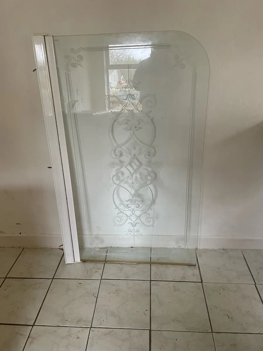 Bath Shower screen