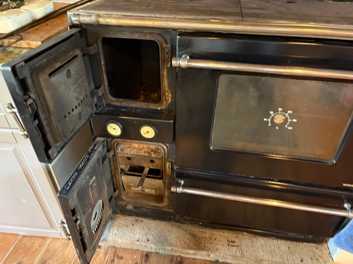 Wamsler solid fuel range with back boiler - Image 2