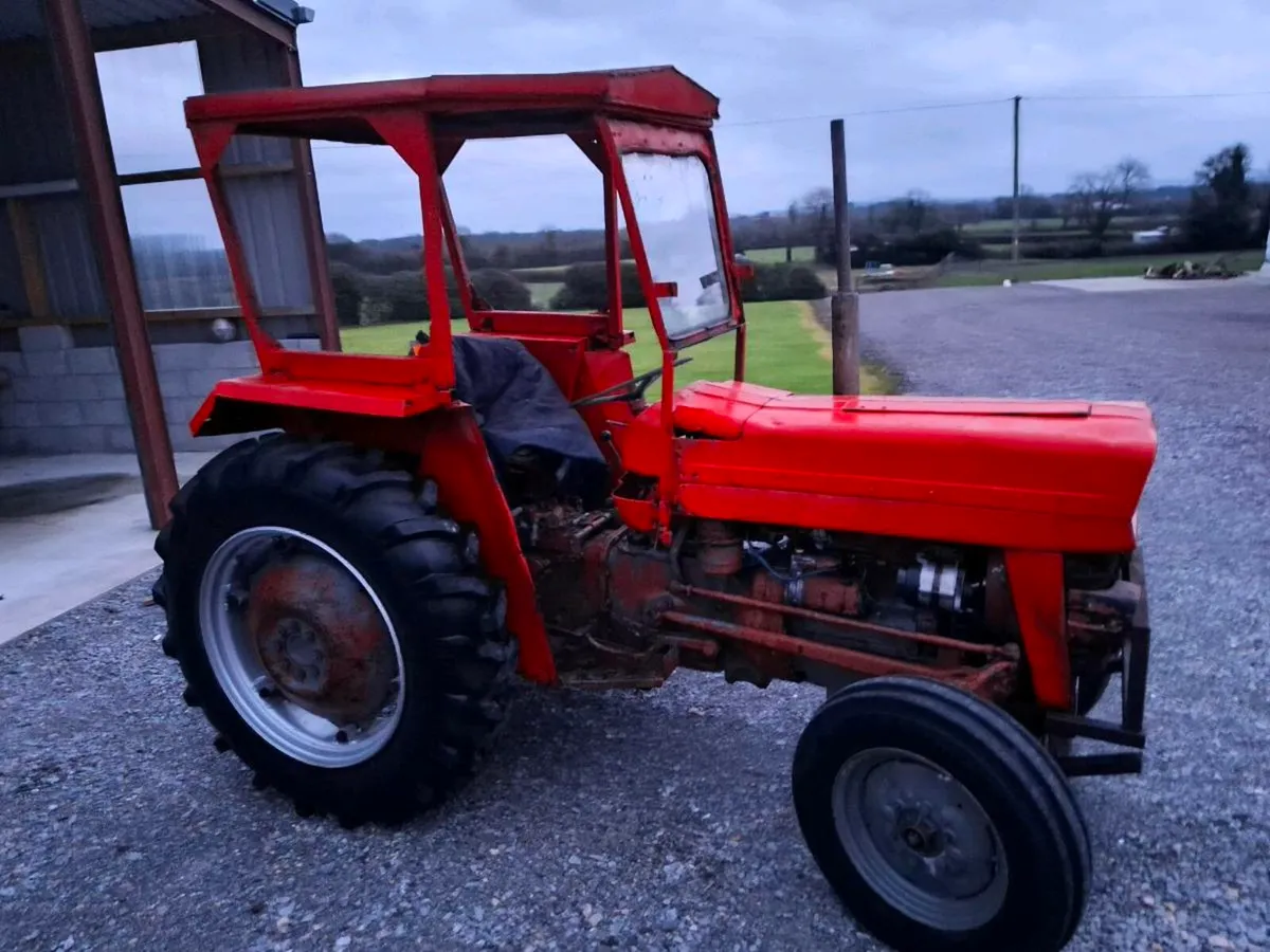 Vintage  tractor - Image 3
