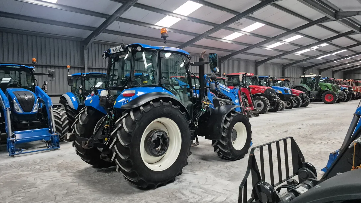 New Holland T5.105 - Image 4