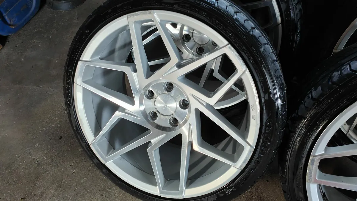 19x9.5j Veemann V-FS27 ET42 5x112 - Image 2
