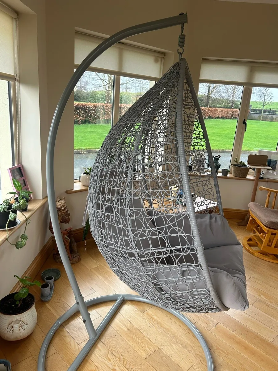 EGG Chair (Large size) - Image 3