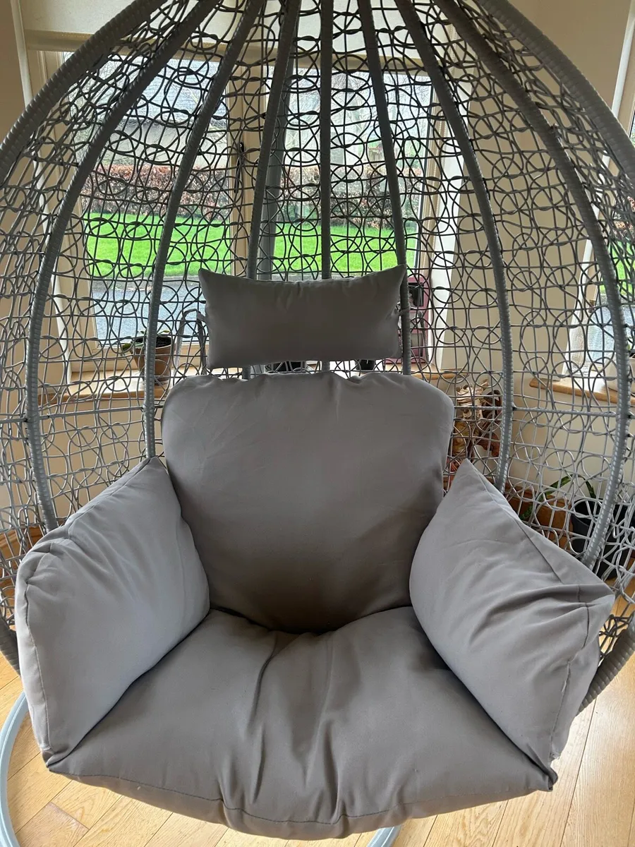 EGG Chair (Large size) - Image 4