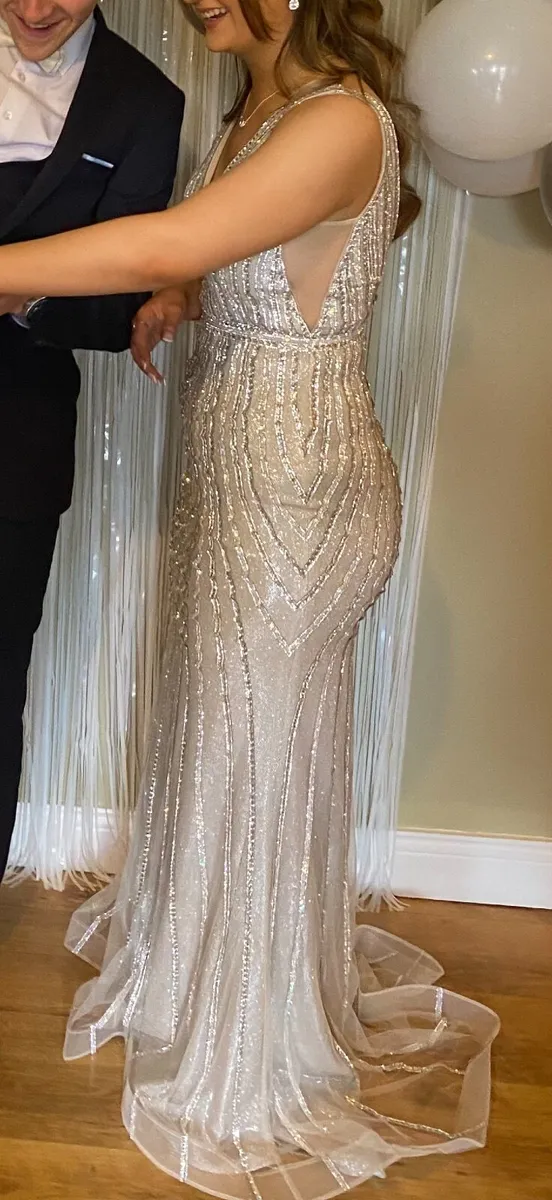 Debs dress - Image 4