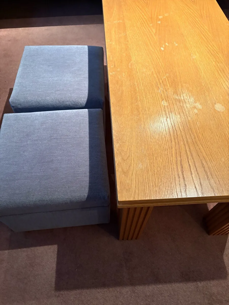 Coffee table and stools - Image 1