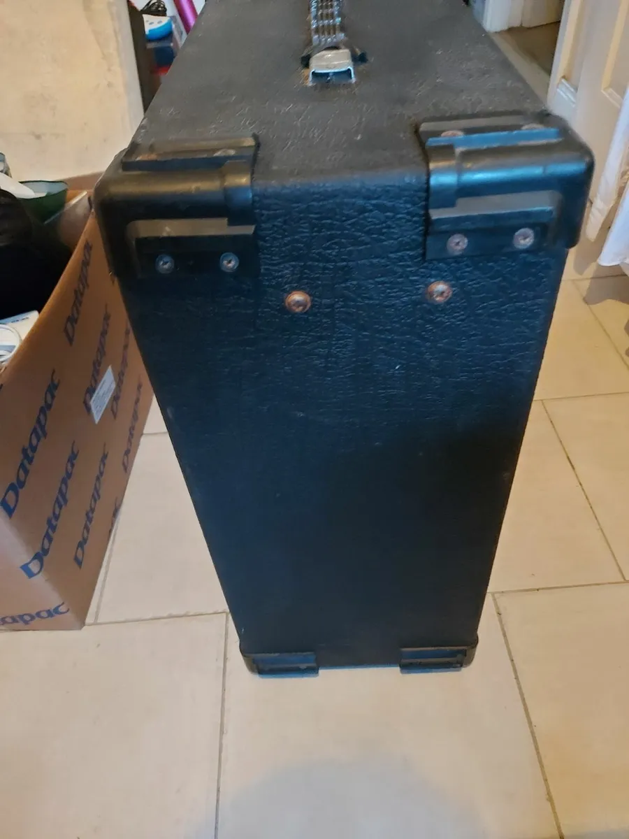 VOX VENUE BASS 100 COMBO BASS GUITAR AMP 1984 - Image 3