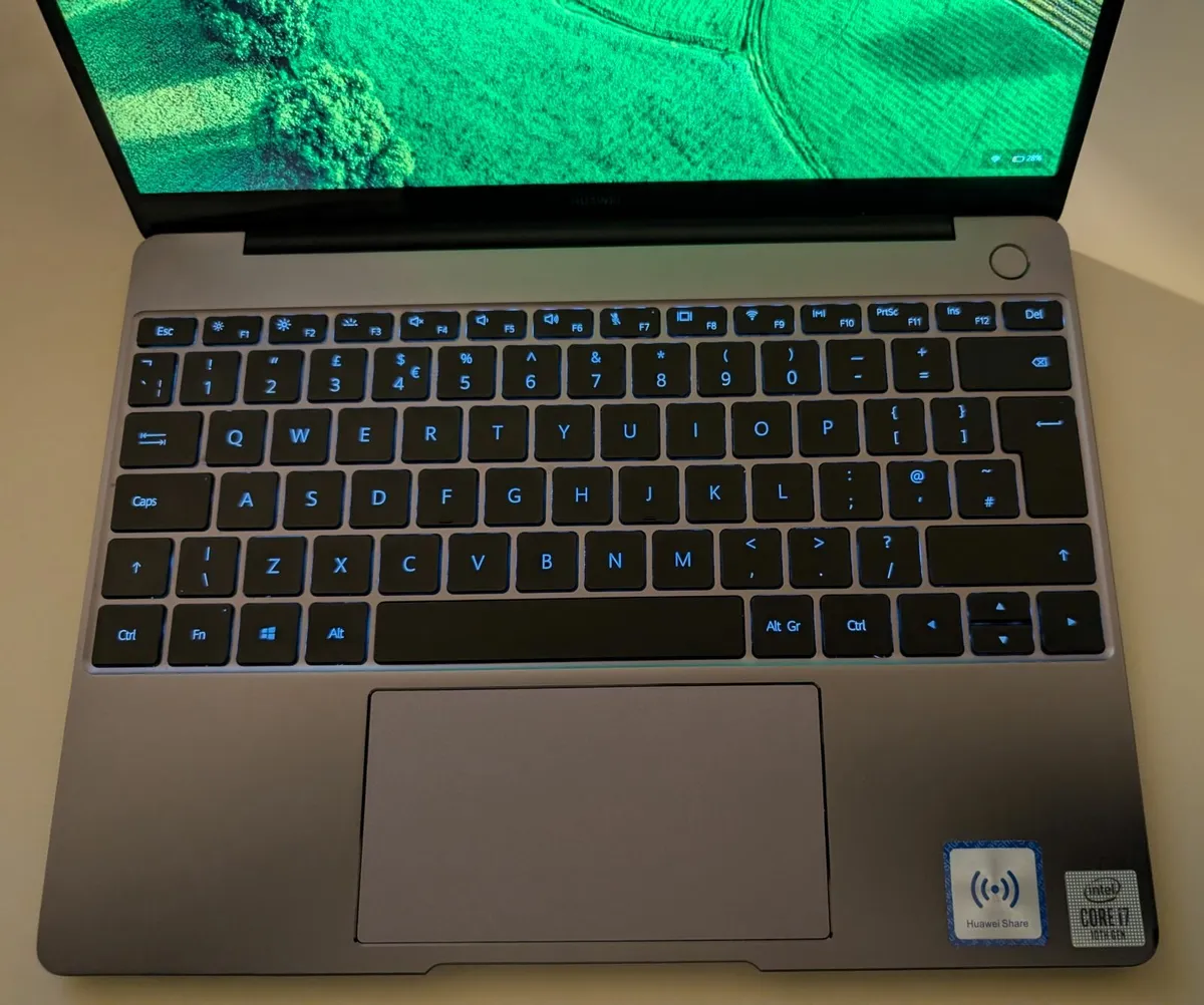 Huawei  laptop -  Intel i7 - 16GB - Windows 11 - Image 2