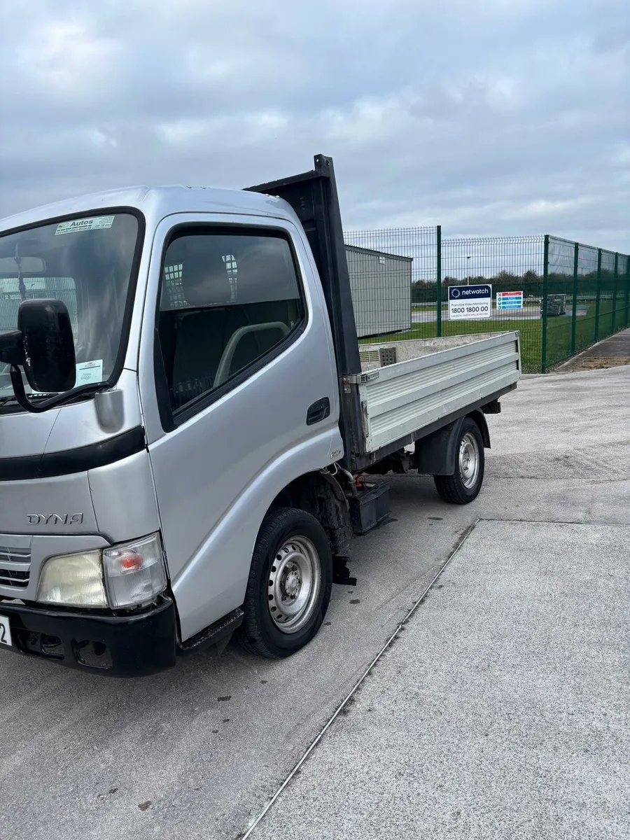 08 Toyota dyna just passed new doe until February - Image 3