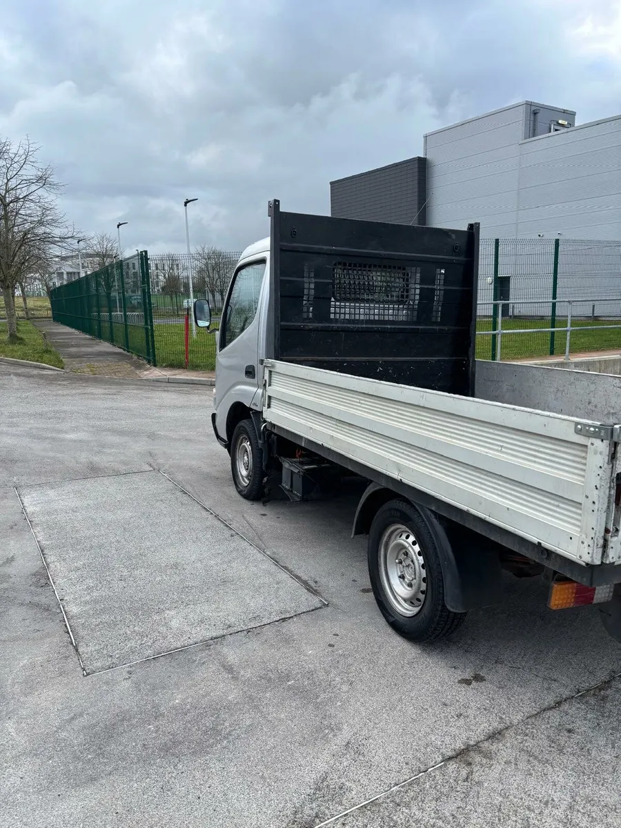 08 Toyota dyna just passed new doe until February - Image 4