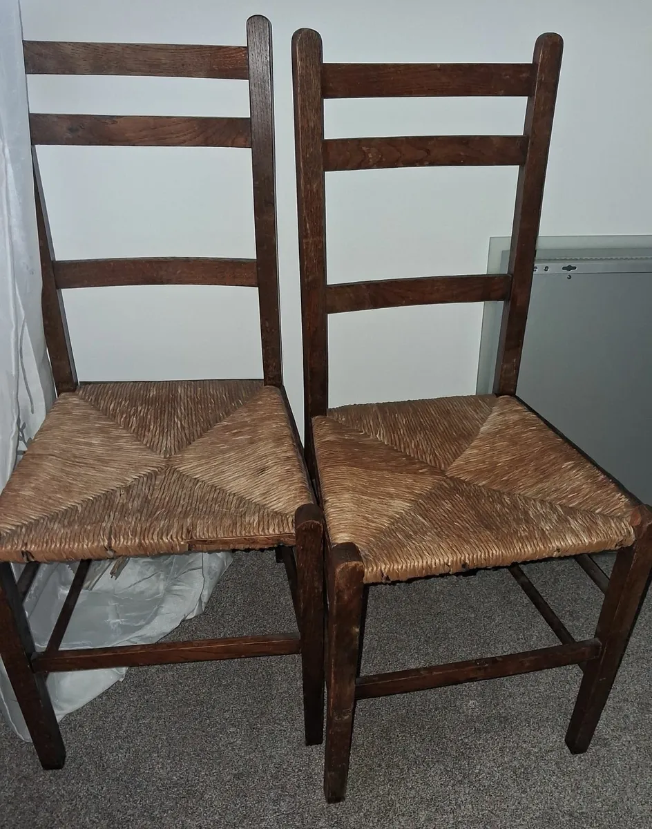 Antique chairs - Image 3