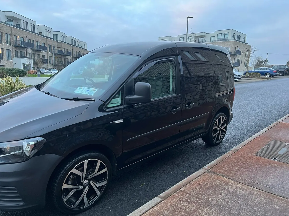 VOLKSWAGEN CADDY 2.0 TDI - Image 2