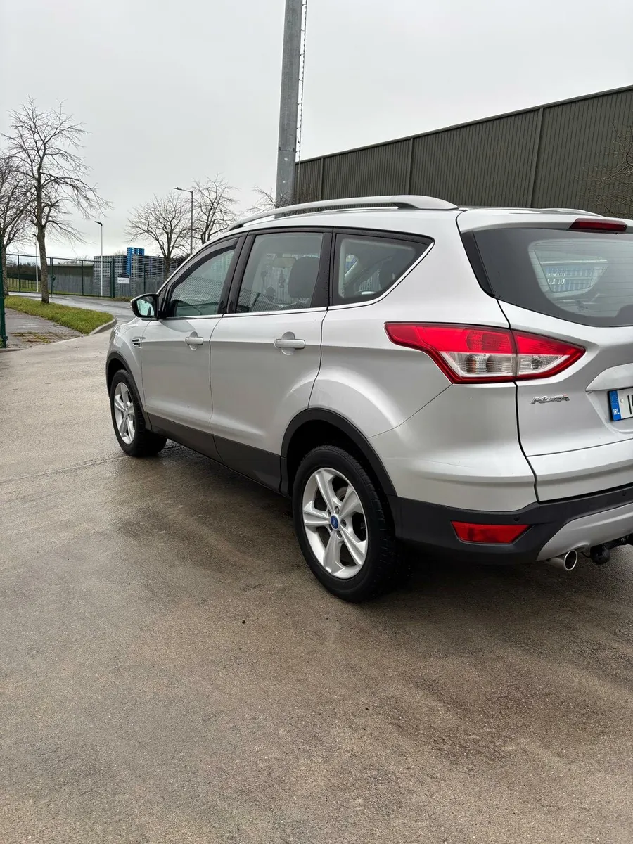152 ford kuga new doe and tax - Image 4