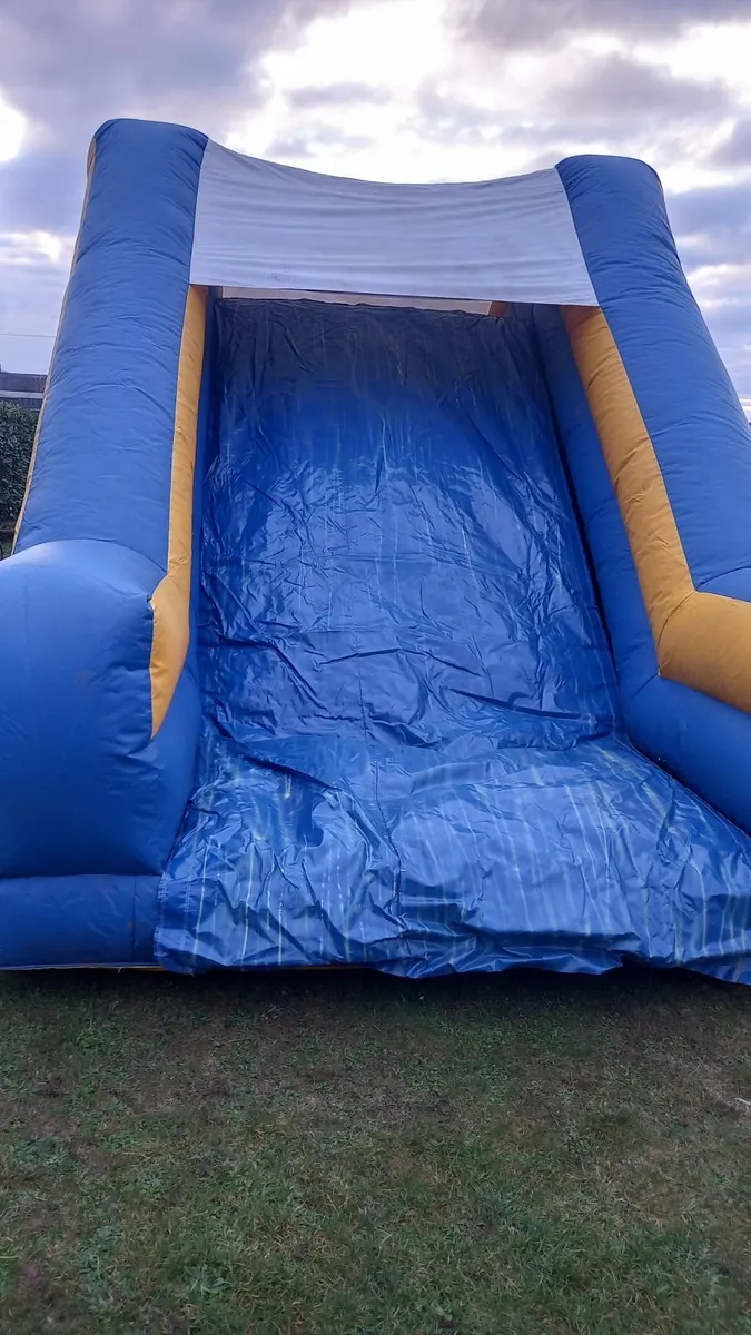 Bouncy castle slide obstacles - Image 3